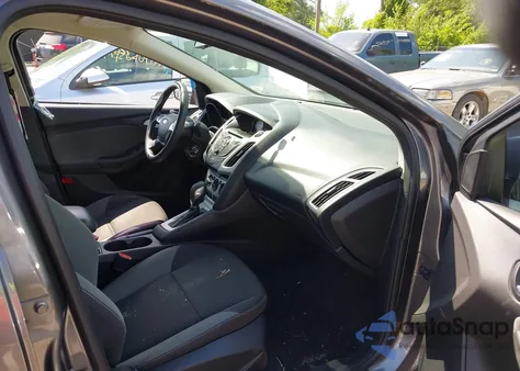 2014 Ford Focus Se из США, поврежденный, VIN 1FADP3K27EL157825